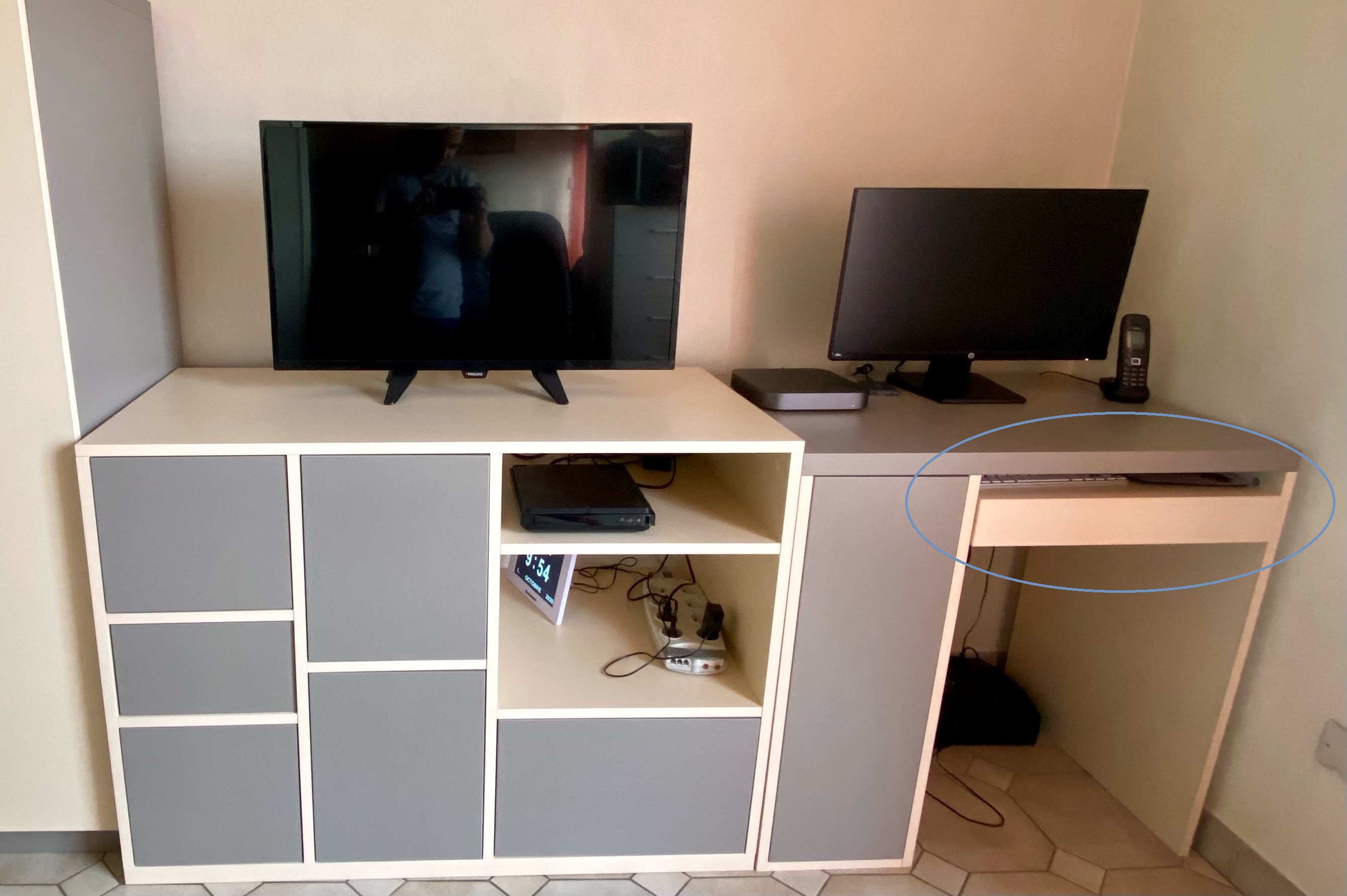 La tablette coulissante un aménagement ergonomique